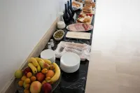 Boutique Hotel Enia - sarapan
