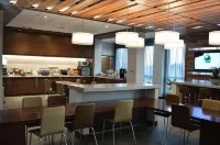 Wingate by Wyndham Kamloops - breakfast