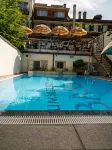 Roesli Guest House - Pool