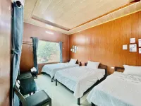 Vani's Home Hotels in Ninh Thang