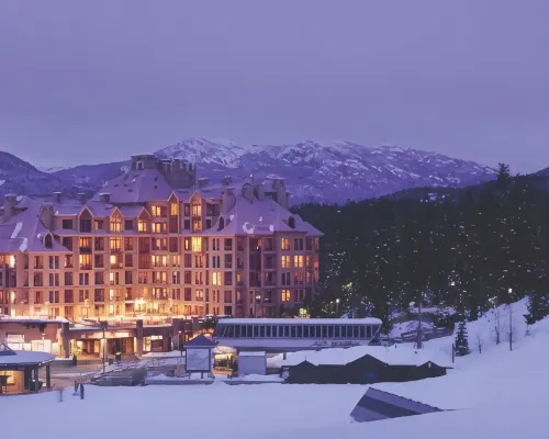 Pan Pacific Whistler Mountainside Hotels near Garbanzo Express
