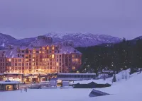 Pan Pacific Whistler Mountainside - 4 tähden