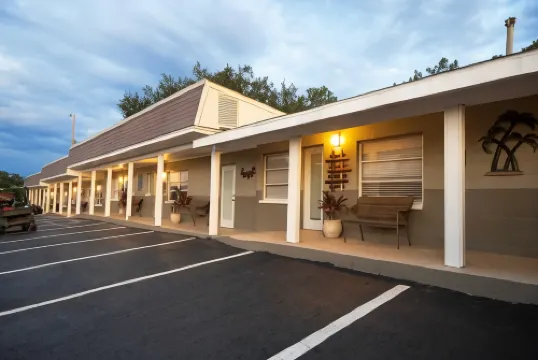 Liberty hill Executive Inn