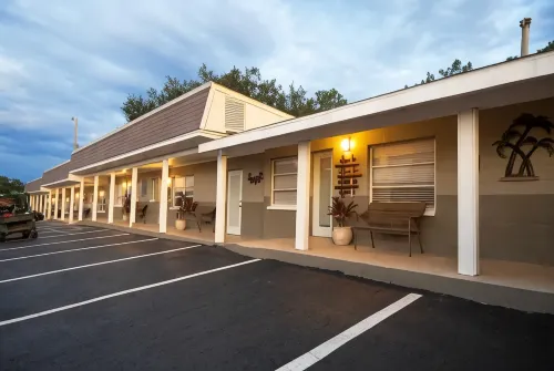 Liberty hill Executive Inn Hotels in Pasco County