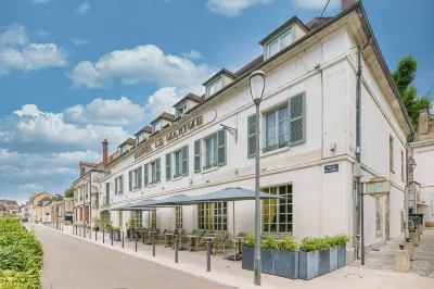 Hotel le Maxime, BW Signature Collection Отели рядом с достопримечательностью «Аббатство Сен-Жермен»
