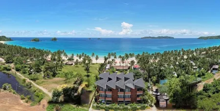 Nacpan Beach Glamping Managed by H Hospitality Group Отели рядом с достопримечательностью «Накпан Бич»