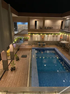 Sumbawa Grand Hotel Hotels near Taman Unter Katimis
