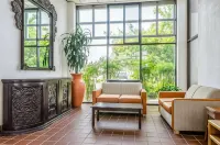 Motel 6 Oakdale, CA Hotel di Oakdale