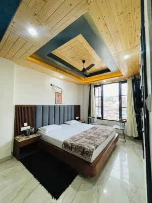 Anand residency Hotels near Himachal Textile Emporium