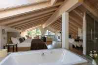 Le Mirabeau Resort & Spa