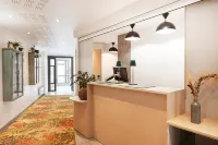 Séjours & Affaires Paris-Malakoff Hotel a Chatillon