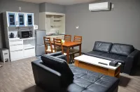 Uri House