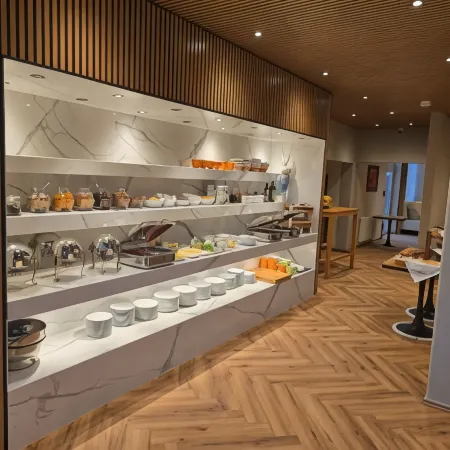 Maxhotel