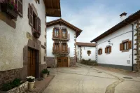 Hôtel Iribarnia Hotels in Sunbilla