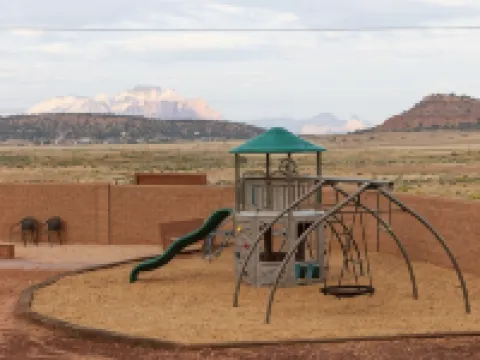 醋栗旅館 蘋果谷酒店