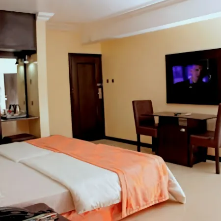 Kakanfo Inn & Conference Centre - Guest Room