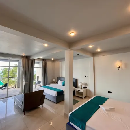 Hiru Beach Resort & Kitesurfing