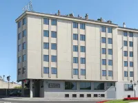 唐卡梅洛飯店 Escuela Nacional de Policía附近的飯店