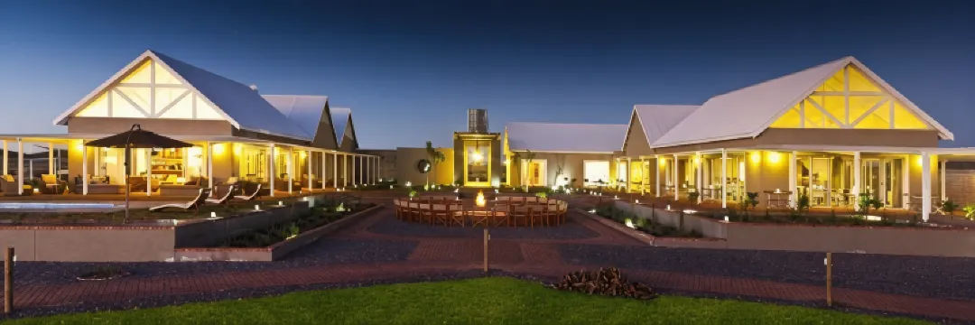 アフリカ サファリ ロッジ