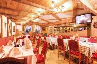 Hotel Dolomiti Schloss - Frühstück