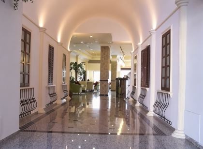 City Royal Hotel and Casino
