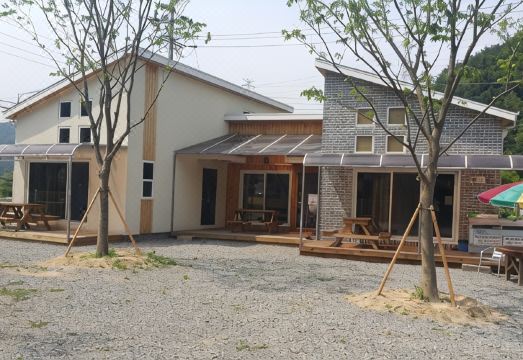 2. 가평 올래펜션캠..
