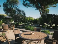 Logis Hôtels Auberge du Rédier コロマールのホテル