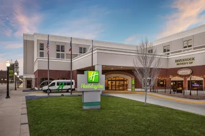 โรงแรม ฮอลิเดย์ อินน์ Dubuque/Galena บาย IHG โรงแรมใน