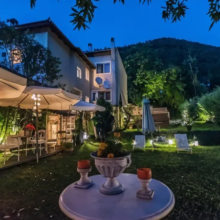 Anerada Inn Suites & Villa - Pet Friendly