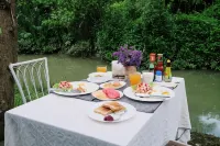 House of Passion Amphawa - breakfast