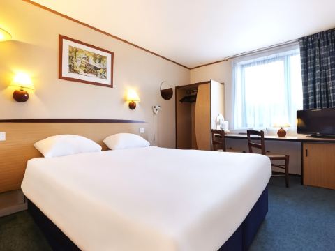 The Raceby Hotel, Doncaster South Yorkshire, Part of the AG Collection