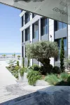 Delos Hotel