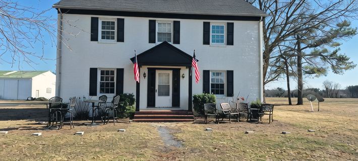 The Farm House at Hunting Creek Hotels in Talbot County