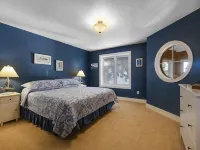 Family lake retreat w/ hot tub! Amazing sunsets! - Wifi