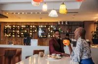 Trademark Hotel, a Member of Design Hotels - bar