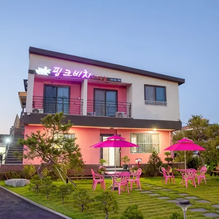 Yangyang Pink Beach Pension