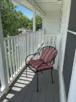 3 bed/3.5 bath Fish Creek Condo: walking distance to beach/parks, bars & dining
