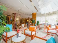 Ruishi Hotel Dalian Hotels near Senmao Building