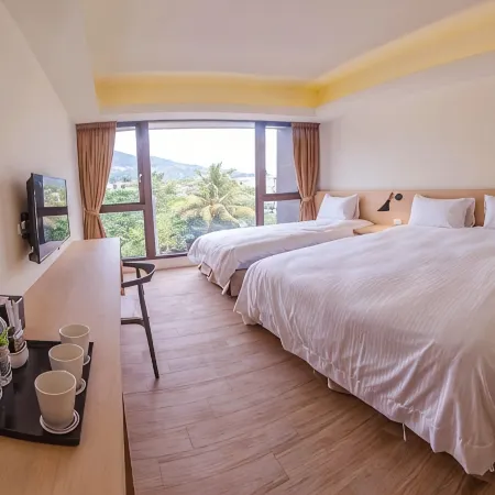 KET HOTEL Отели рядом с достопримечательностью «Станция Yuli»