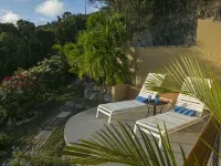 Couples Retreat, Panoramic Ocean Views, Free Kayaks & Paddle Boards Hotels in Coral Bay