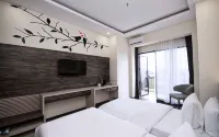 Grand Permata Hijau Hotel - parking
