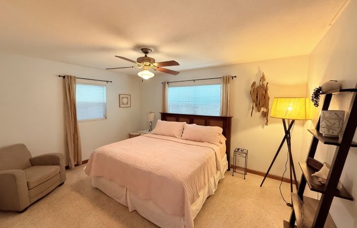 2-bedroom house in Satellite Beach I 4 Min Walk from the Beach