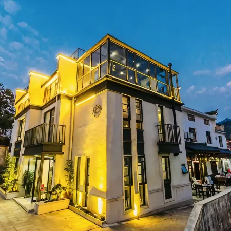 Jiuhuashan Jiuli Yunqi Homestay (Jiuhuashan Mountain Branch)
