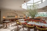 Mercure Arles Centre Arènes - Desayuno