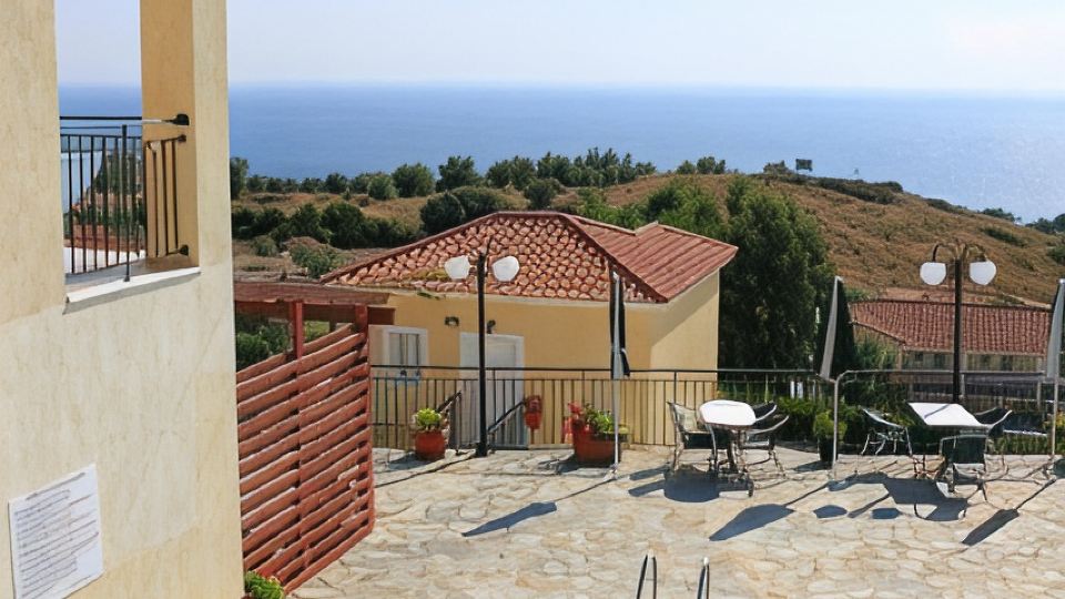 Maria's Garden Apartments