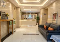 โรงแรม ฮอลิเดย์ เป่ยเป่ย (สาขา ถนนเซ็นทรัล ฮาร์บิน) - 2 ดาว