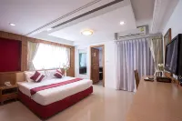 Gusto Pratunam Hotel Hoteles en Pratunam