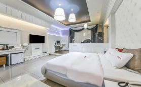 Olleh Business Hotel