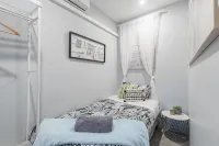 Central Station Room – Walk to CBD, Shops & Cafés - Condos