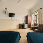 Khách Sạn Việt Hà - Bãi đậu xe